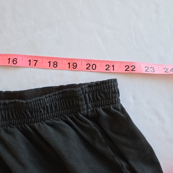 SKIMS Outdoor Jersey Short in Washed ONYX Size 3X - Picture 10 of 12